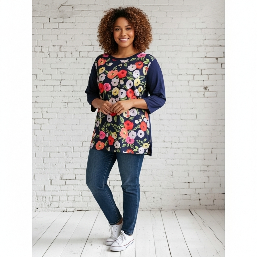 Lane Bryant elbow Sleeve Floral top Navy Size 26/28